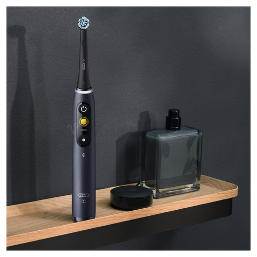 Oral-B iO Series 8 Duo Black & White