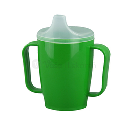 Hrnček s náustkom a dvomi viečkami, 250 ml (zelený)