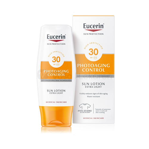 Eucerin Sun Photoaging Control Extra ľahké mlieko na opaľovanie SPF30