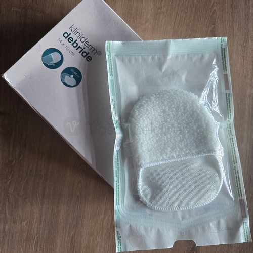 Kliniderm Debride Mechanický odstraňovač nečistôt z rán (14 x 10 cm)