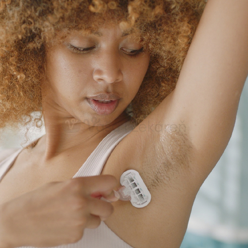 Gillette Venus Smooth Sensitive Dámsky holiaci strojček s náhradnými hlavicami