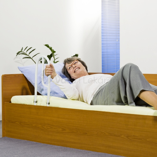 Madlo k posteli (32 x 45 cm)